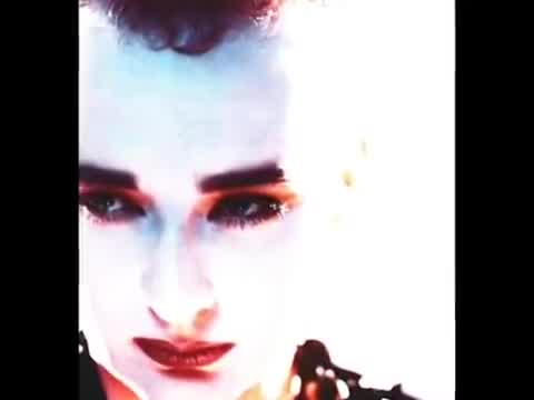 Boy George - Mama Never Knew