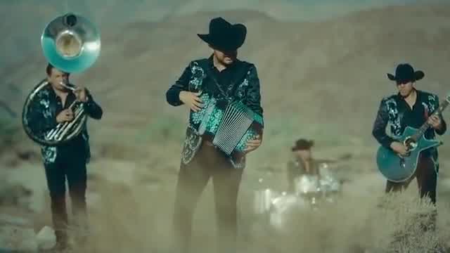 Calibre 50 - Corrido de Juanito