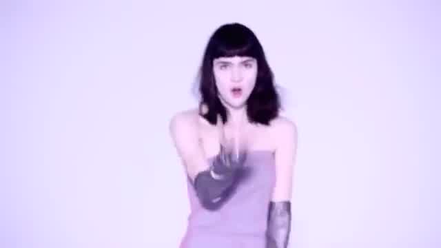 Grimes - Vanessa