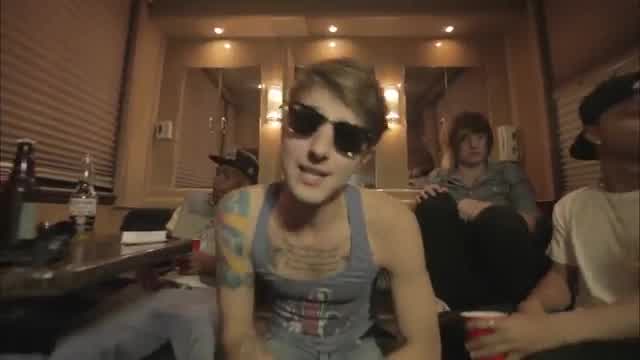 Hot Chelle Rae - I Like It Like That