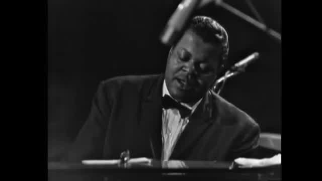 Oscar Peterson - Hymn to Freedom