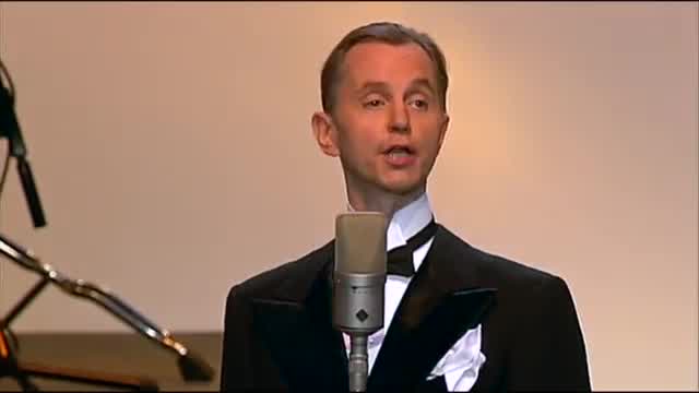 Palast Orchester mit seinem Sänger Max Raabe - Annabell