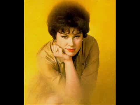 Patsy Cline - Three Cigarettes in an Ashtray