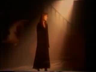Patty Loveless - How Can I Help You Say Goodbye