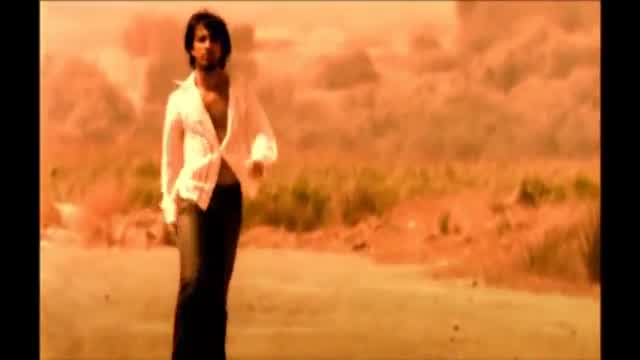 Кузе куз песня. Tarkan – Kuzu Kuzu. Таркан кузу клип. Турецкие клипы 1998 года. Турецкие песни 2000-х.