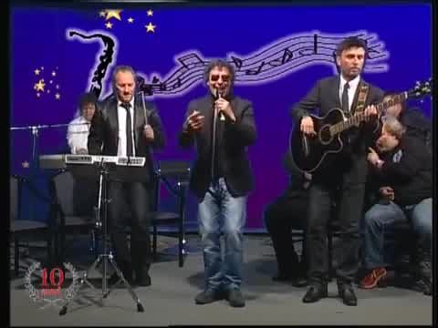 Teppisti dei sogni - Suona chitarra