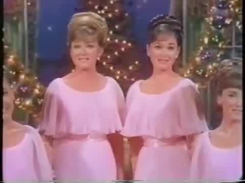 The Lennon Sisters - The Christmas Waltz
