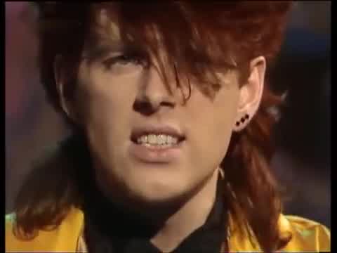 Thompson Twins - Lay Your Hands on Me (1985 extended version edit)