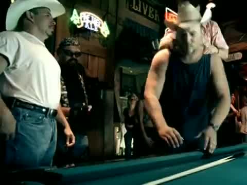 Toby Keith - I Love This Bar