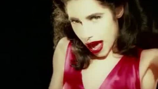 PJ Harvey - Down By The Water